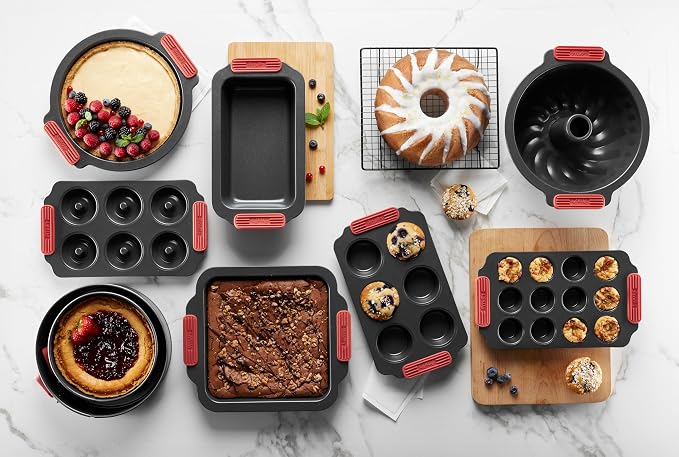 Lékué Non-Stick 12 Hole Mini Muffin Mold - Carbon Steel Oven Baking Pan with Platinum Silicone Handles, Even Heat, Dual Non-Stick Ceramic Coating, Scratch Resistant, PFOA & PFA-Free, 12.2 x 7.1 x 1.5"