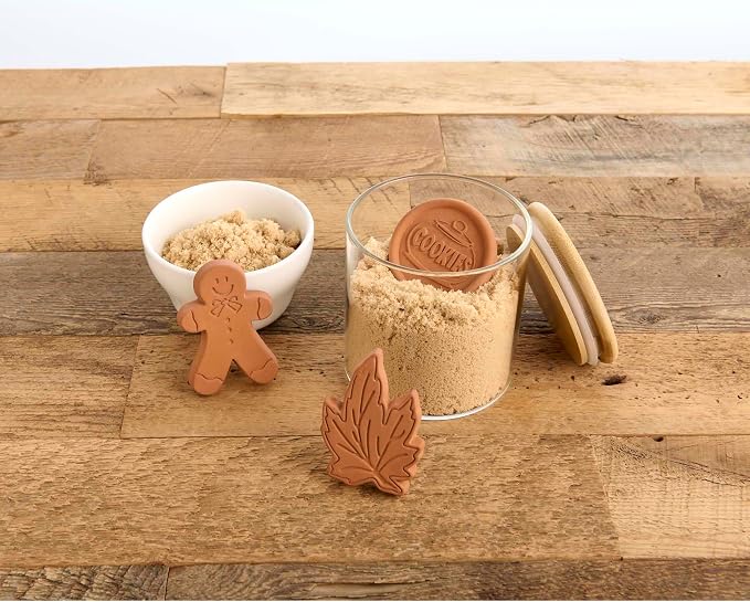 Mrs. Anderson’s Baking Brown Sugar Saver and Softener, Terracotta Clay, Gingerbread Man Design