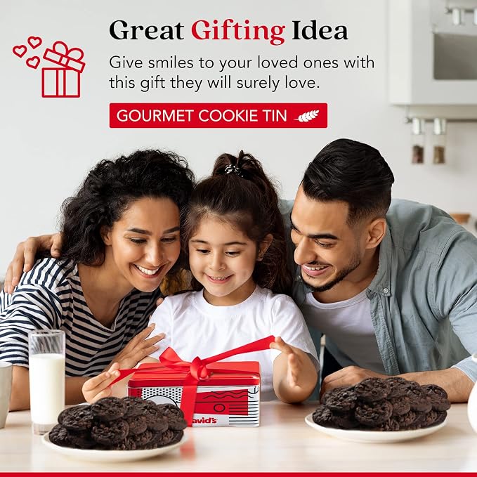 David's Cookies Freshly Baked Cookies - Delicious Handmade Soft Variety - Exquisite Gourmet Gift for Friends & Family on Special Occasions - Double Chocolate Chunk 1lb