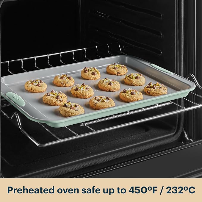 Pyrex 3-Piece Metal Cookie Sheet Bakeware Set, Lightweight Stainless Steel Baking Trays with Heatsafe Silicone Handles, Cookie Sheet Baking Pan, Sage