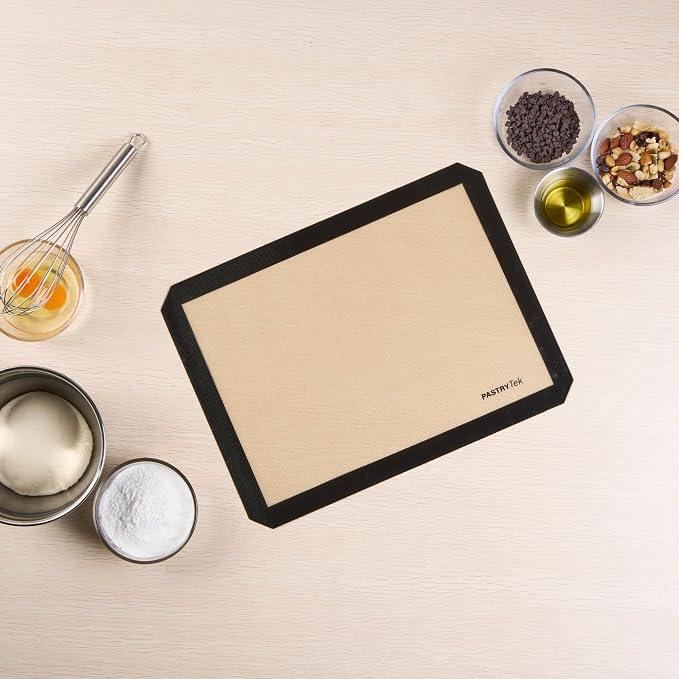 Restaurantware Non-Stick Baking Mat - 1 Count 11.8 x 15.7 Inches Silicone Baking Sheet Liner Heat-Resistant Reusable Pastry Mat Durable Non-Slip Black