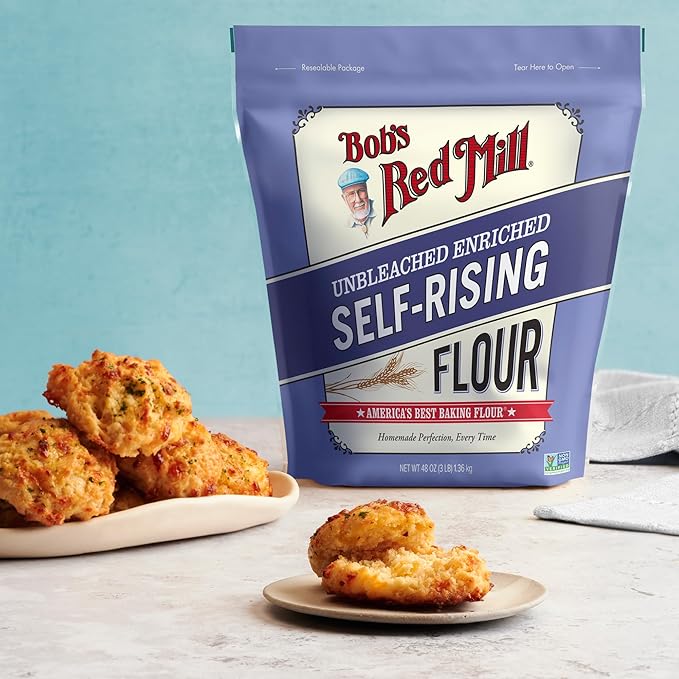 Bob’s Red Mill Self-Rising Flour - 3 lb Bag (Case of 4), Ideal for Biscuits, Pancakes, Quick Breads, Non-GMO, Kosher