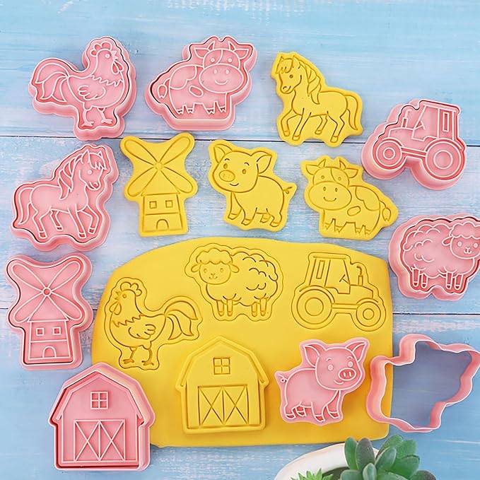 Farm Animal Cookie Cutter with Cookie Stamps 8 Pcs Plastic Farm Animal Theme Fun Cookie Mold for Children Baking (Farm)