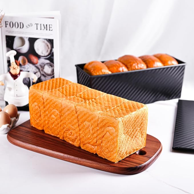 Commercial Pullman Loaf Pan with Lid, 2.2Lb Dough Capacity Non-Stick Rectangle Corrugated Carbon Steel Bread Toast Mold with Cover for Baking Bread (Black)