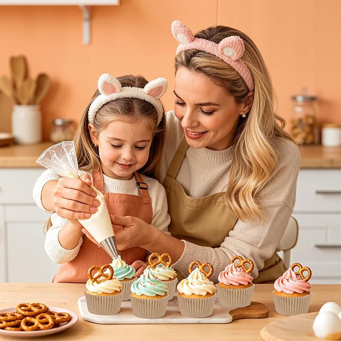 100PCS Natural Cupcake Liners Brown Paper Baking Cups Standard Size Muffin Cupcake Wrappers Nuts Serving Containers for Rustic Wedding Bridal Shower Graduation Xmas Birthday Party Cake Decor