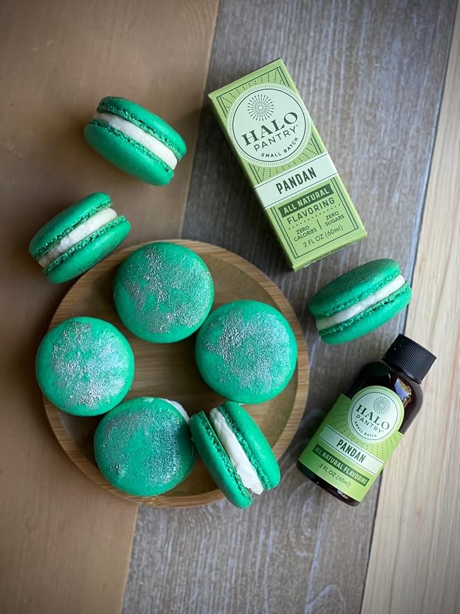 Natural PANDAN Flavoring Extract by HALO PANTRY (2oz bottle) | Colorless/Clear, Dye-Free, Dairy-Free, Sugar-Free, Gluten-Free, NO Sweeteners, NO Calories | Perfect for customizing ANY baking, candy, dessert or drink recipes