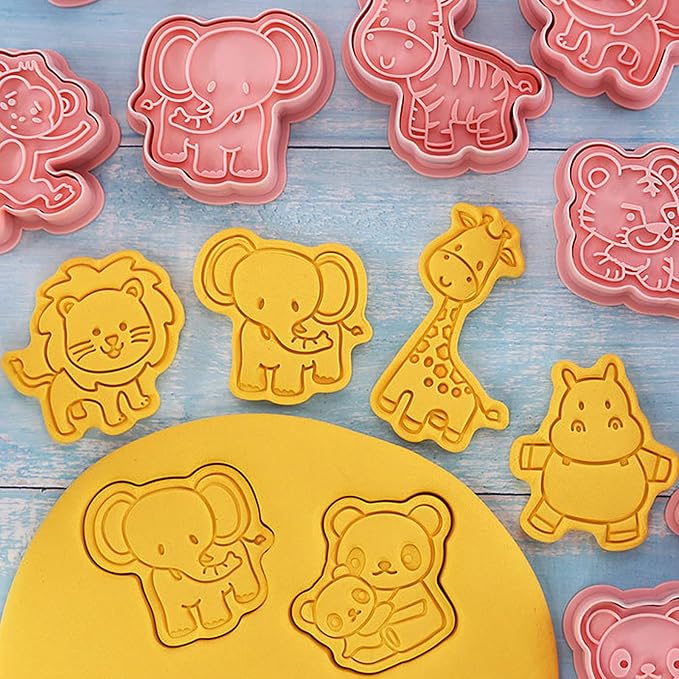 8 Pcs Cute Animal Cookie Cutters Set With Plunger Stamps Unique 3D Zoo-Themed Embossing Cutters for Baking Biscuit Muffins Royal Icing Decorations Fondant Cheese Cupcake Apple Pie Pancakes