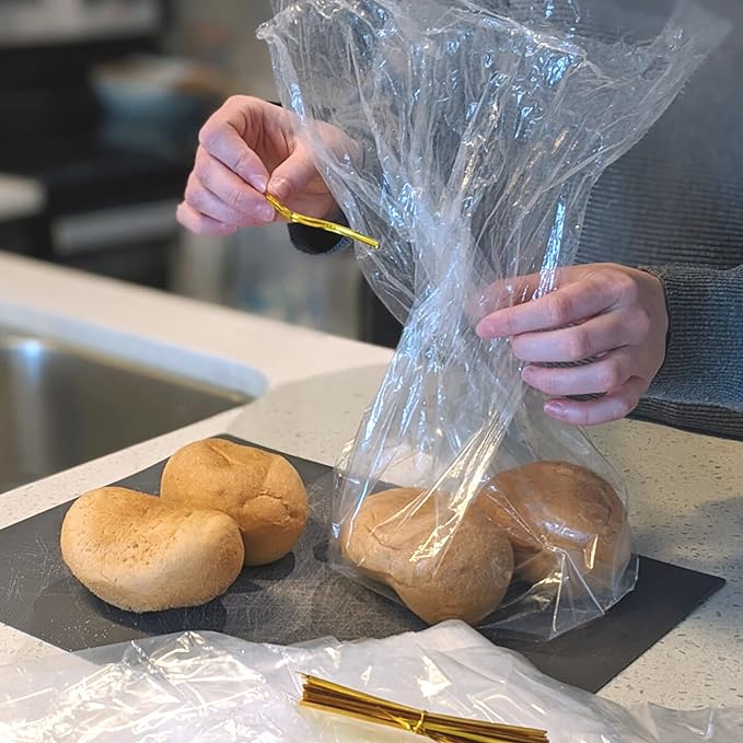 Reusable Plastic Bread Bags for Homemade Bread - 100 Pack Clear Bag with Ties For An Airtight Moisture-free Preservation and Storage - Loaf Home Bakers Bakery Owners
