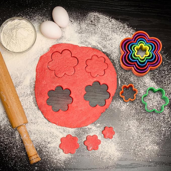 Domensi 3 Sets Plastic Flower Cookie Cutter, Bright Colors, Flower Petals Fondant Cutters Pastry Biscuit Baking Clay DIY Molds