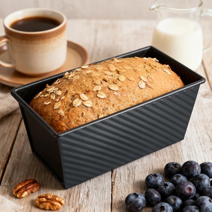 Pullman Loaf Pan With Lid - Bread Pans For Homemade Bread - 1lb Non-Stick Loaf Baking Pans - Carbon Steel Toast Box With Oven Mitts（Set Of 2）