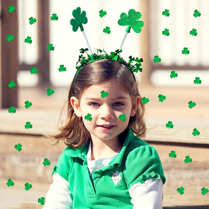 St. Patrick's Day Shamrock Confetti, Green Glitter Confetti Decorations, 60g Lucky Irish Clover Metallic Foil Sequins Sprinkles Table Scatter Decorations for St. Patrick's Day Party Supplies