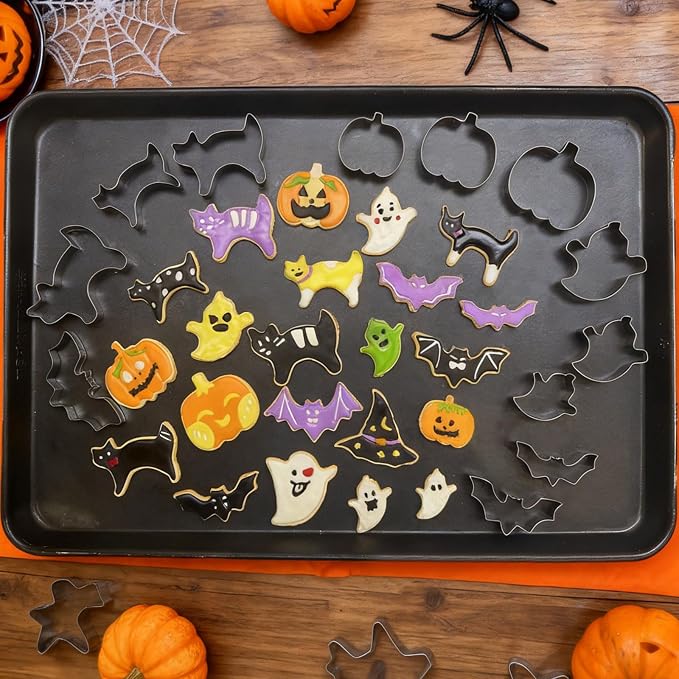 12PCS Halloween Cookie Cutters Set Stainless Steel, Ghost Bat Cat Pumpkin Shapes (Halloween-12pcs) (12pcs)