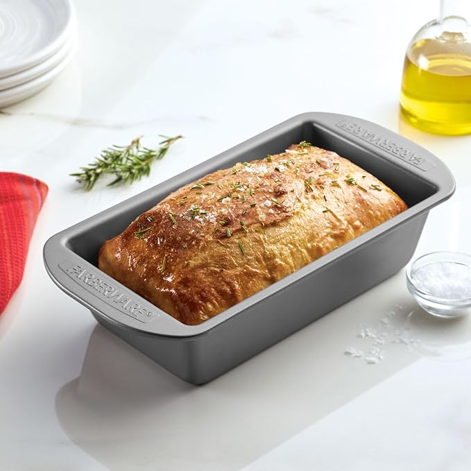 Farberware Bakeware Nonstick Loaf Pan, 9-Inch x 5-Inch, Loaf Bread Pans, Gray