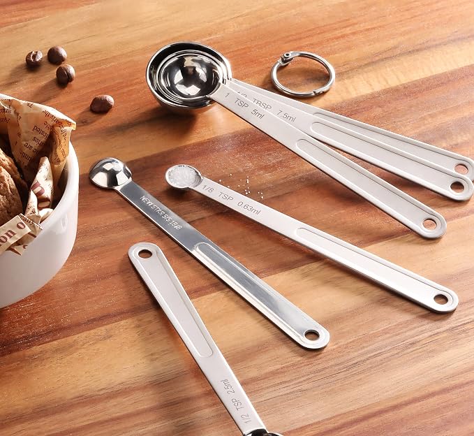 New Star Foodservice 43112 Stainless Steel Measuring Spoons, Set of 6, Round Metal Measuring Spoon Set with Ring Hook for Baking, Cooking, Spices, Wet and Dry Ingredients, Silver