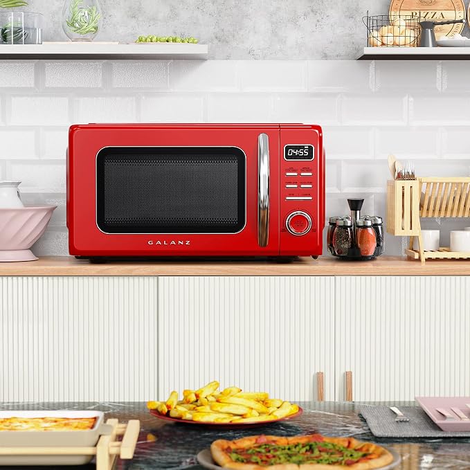 Galanz GLCMKZ11RDR10 Retro Countertop Microwave Oven with Auto Cook & Reheat, Defrost, Quick Start Functions, Easy Clean with Glass Turntable, Pull Handle, 1.1 cu ft, Red