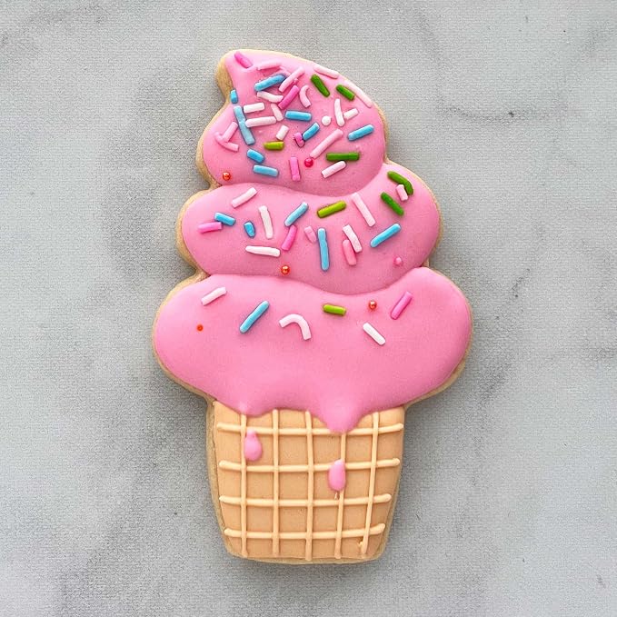 Ann Clark Soft Serve Ice Cream Cone Cookie Cutter, 4"