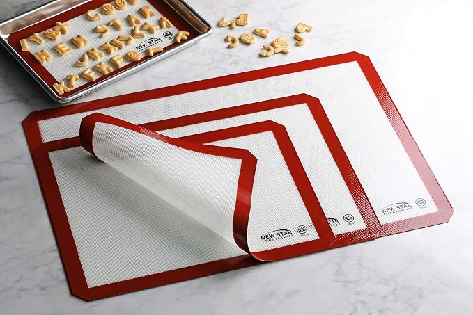 New Star Foodservice Commercial Grade Silicone Baking Mat Non Stick Pan Liner, 14 x 20 inch (Two-Thirds Size)