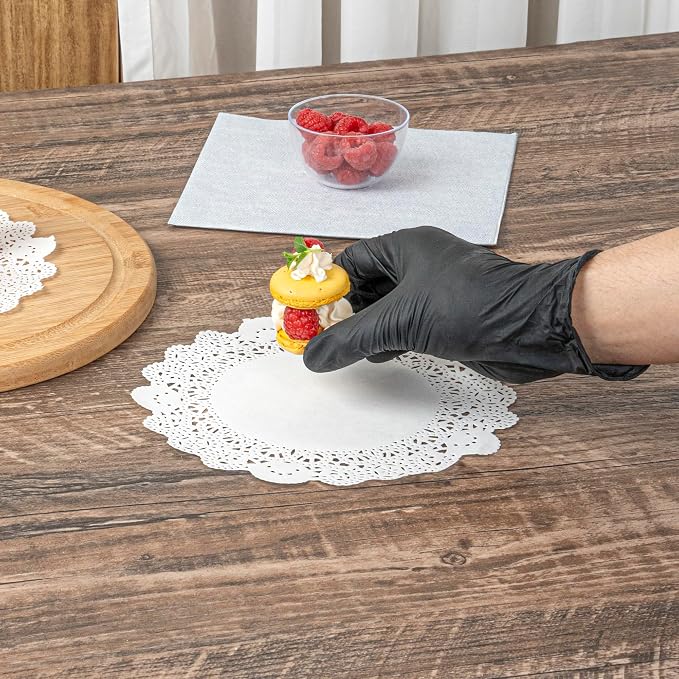 Restaurantware White Paper Doilies 4000 Count 8 x 8 Inch, Disposable, Long Lasting Absorbent Paper Doilies for Tables with Elegant Lace Finish for Pastries, Cupcakes, Cookies and Desserts
