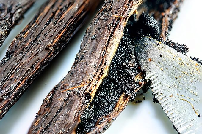 Organic Vanilla Extract - Made with Bourbon Madagascar Vanilla Beans - 4 fl oz – For Baking, Desserts, Home Cooking and Chefs