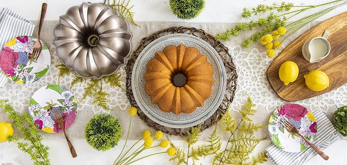 Nordic Ware Original Bundt, 12-Cup, Toffee