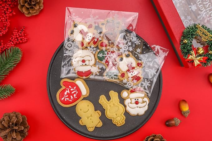 NPLUX 100PACK Christmas Treat Bags Self Adhesive Cookie Bags Snowflake Gift Bag for Christmas Party Favors, Graduation Gift Bags(Clear Snowflake, 3.9x3.9 INCH)