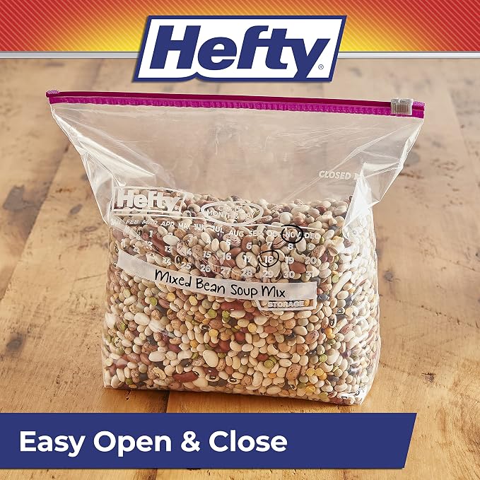Hefty Calendar Slider Gallon Storage Bags, 30 Count (Pack of 4), Gallon Slider Bags with Calendar Dates, Holds Raw Meat, Breads, Fruits and Veggies, Zip and Click Closure, 120 Total Count