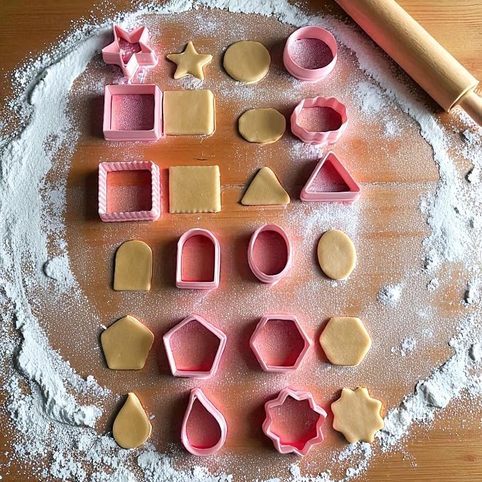 Set of 12 clay cookie cutters with geometric shapes, including a star, square, triangle, oval, circle, window, and more, for cutting fruits, dough, fondant, and pastries for all types of craft uses.
