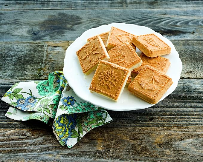 Nordic Ware Cast Aluminum English Shortbread Pan (Pack of 3)
